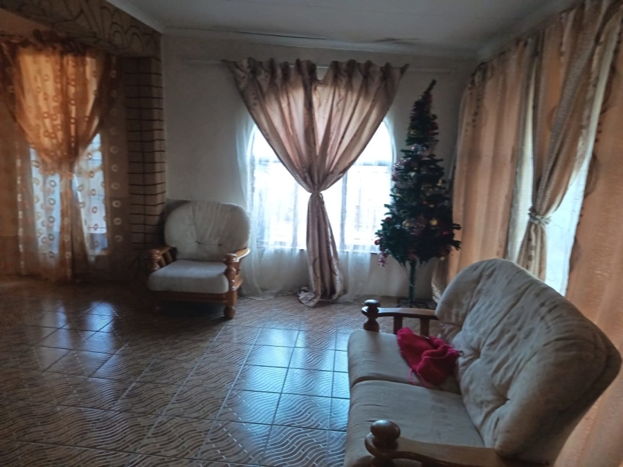 4 Bedroom Property for Sale in Danville Gauteng