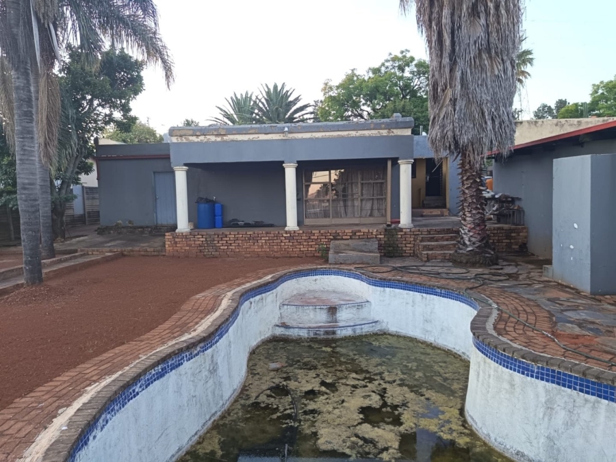 4 Bedroom Property for Sale in Danville Gauteng