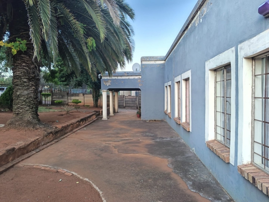4 Bedroom Property for Sale in Danville Gauteng