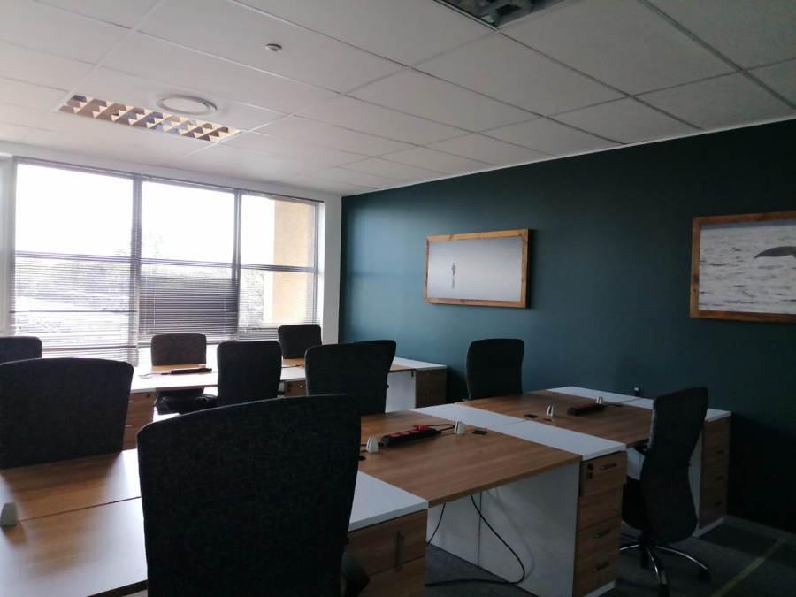 To Let  Bedroom Property for Rent in Die Hoewes Gauteng