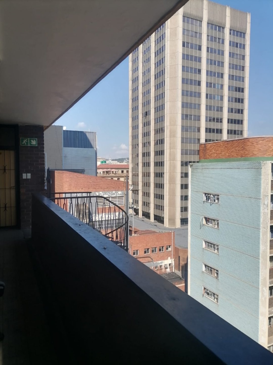 2 Bedroom Property for Sale in Pretoria Central Gauteng