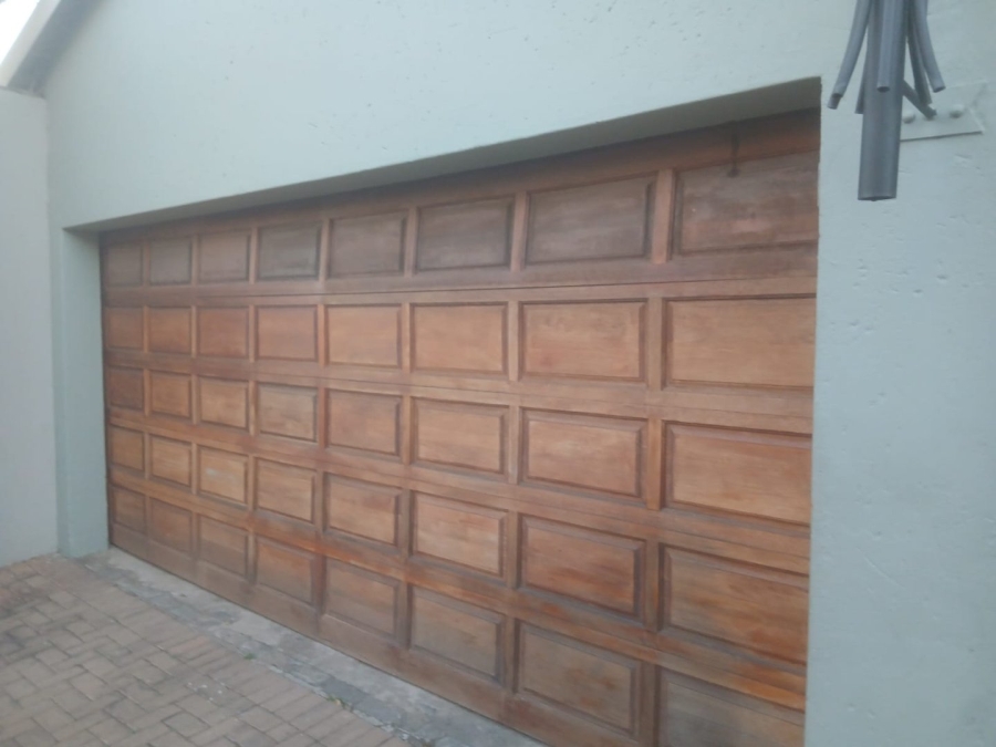 2 Bedroom Property for Sale in Greenhills Ext 3 Gauteng