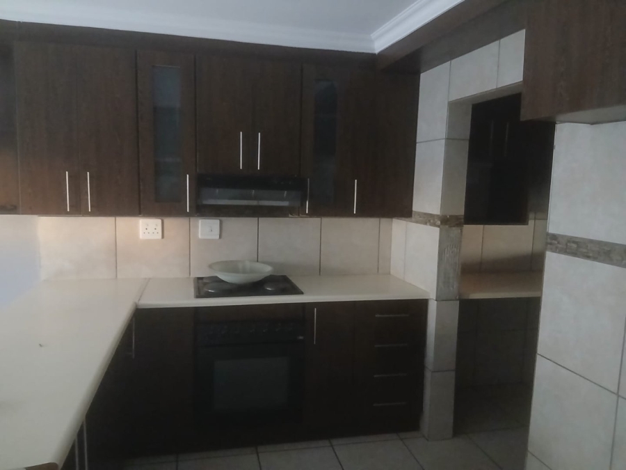 2 Bedroom Property for Sale in Greenhills Ext 3 Gauteng
