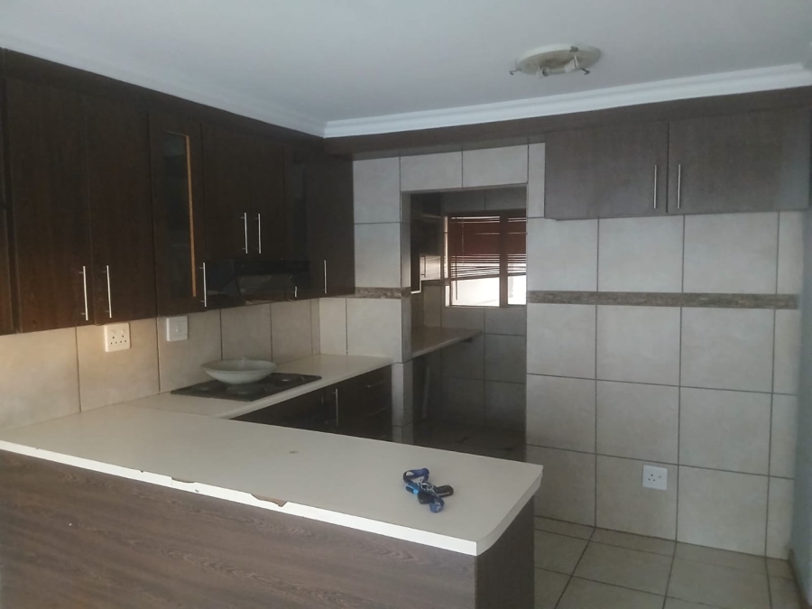 2 Bedroom Property for Sale in Greenhills Ext 3 Gauteng