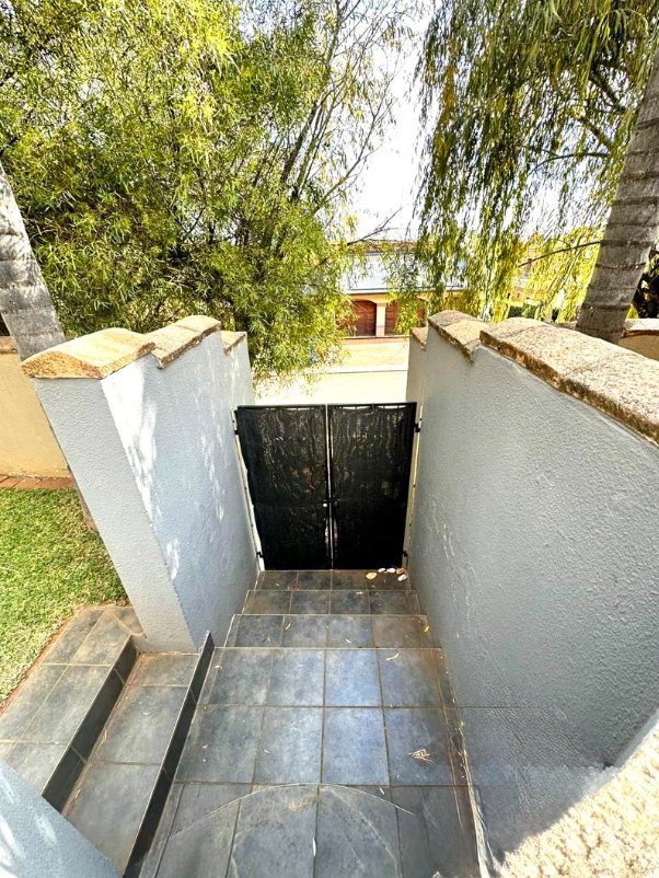 To Let 4 Bedroom Property for Rent in Centurion Golf Estate Gauteng