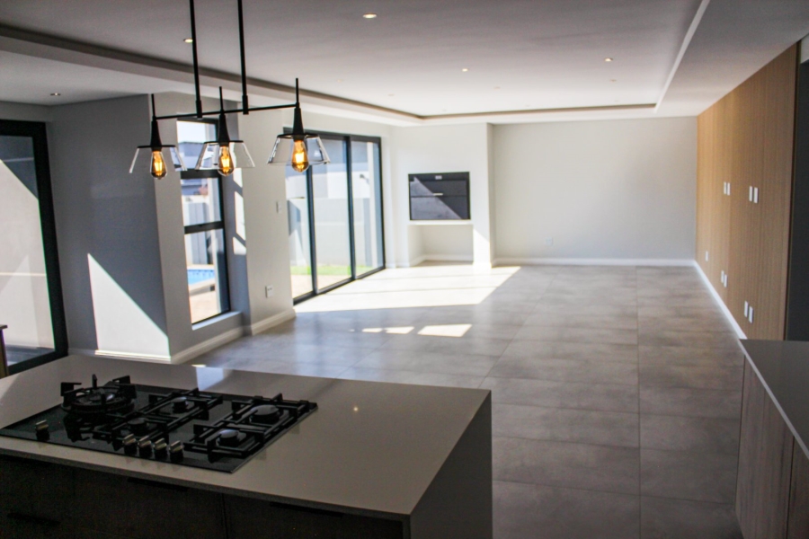 4 Bedroom Property for Sale in Fountainbrook Estate Gauteng