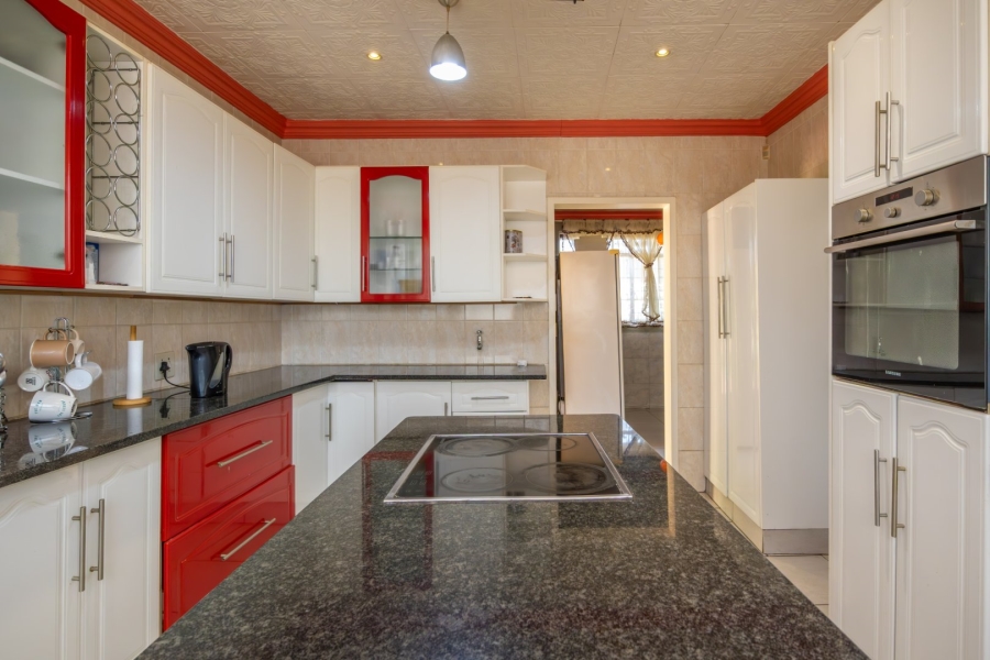 4 Bedroom Property for Sale in Eden Glen Gauteng