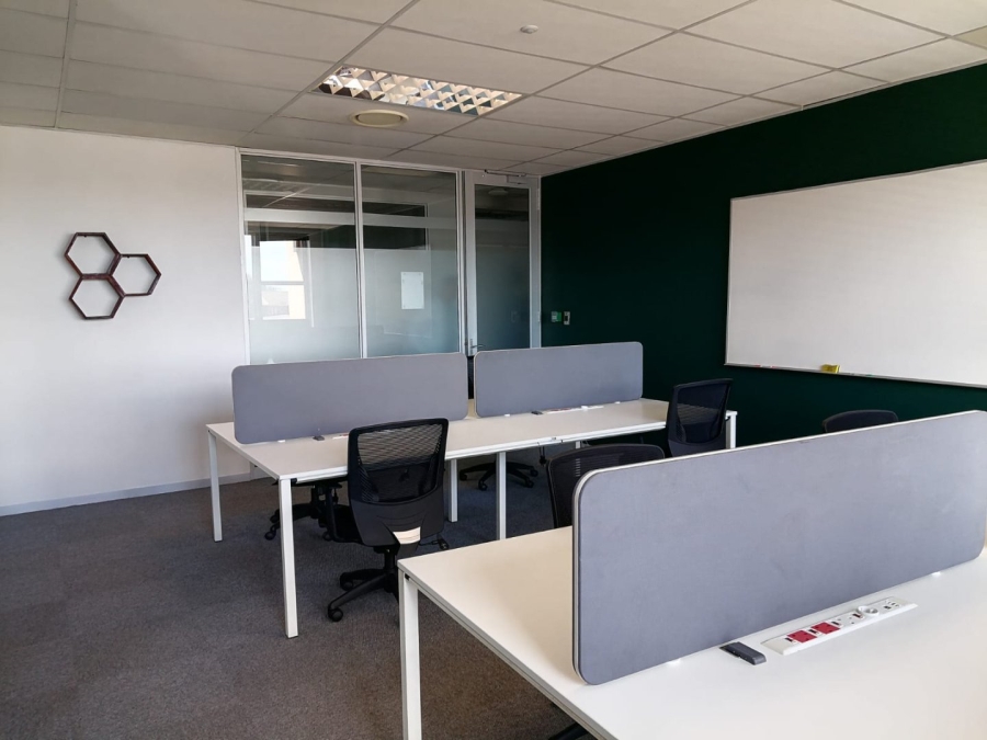 To Let Commercial Property for Rent in Die Hoewes Gauteng