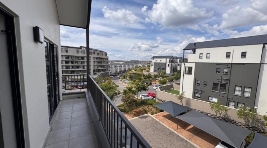 To Let 2 Bedroom Property for Rent in Waterfall Gauteng