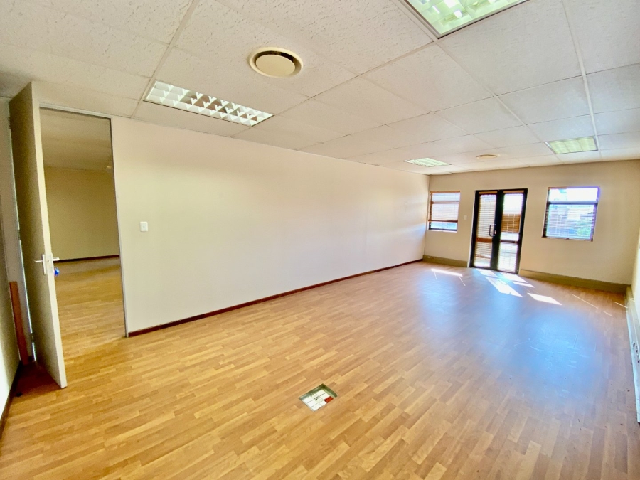 To Let Commercial Property for Rent in Faerie Glen Gauteng