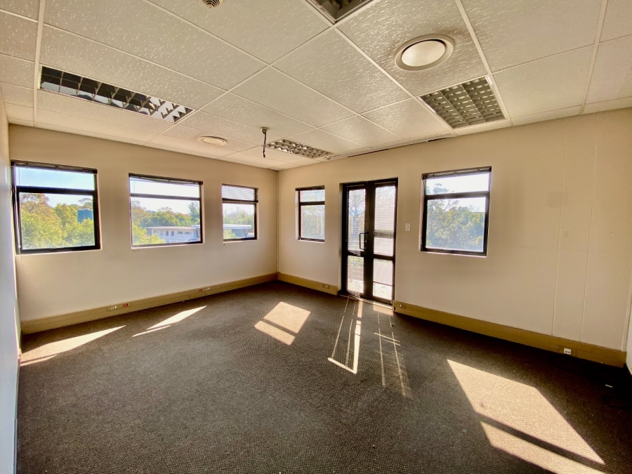 To Let Commercial Property for Rent in Faerie Glen Gauteng