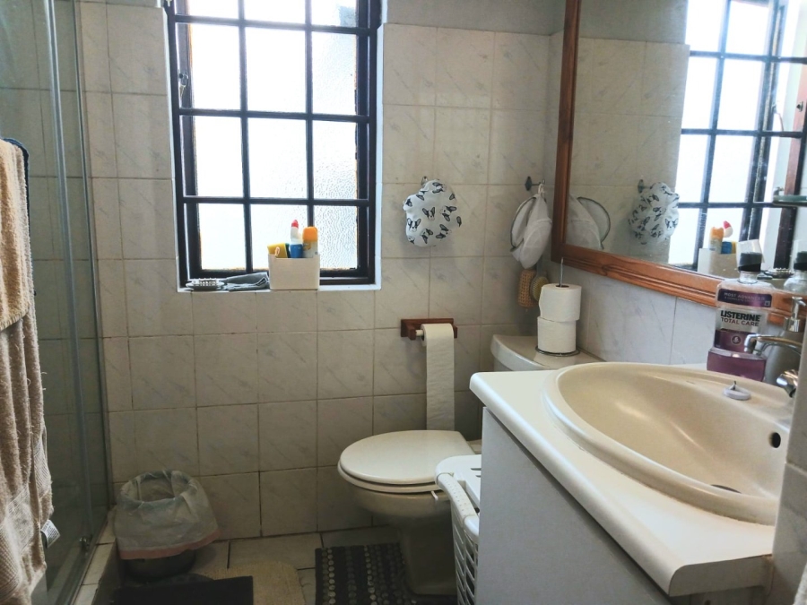To Let 4 Bedroom Property for Rent in Halfway Gardens Gauteng