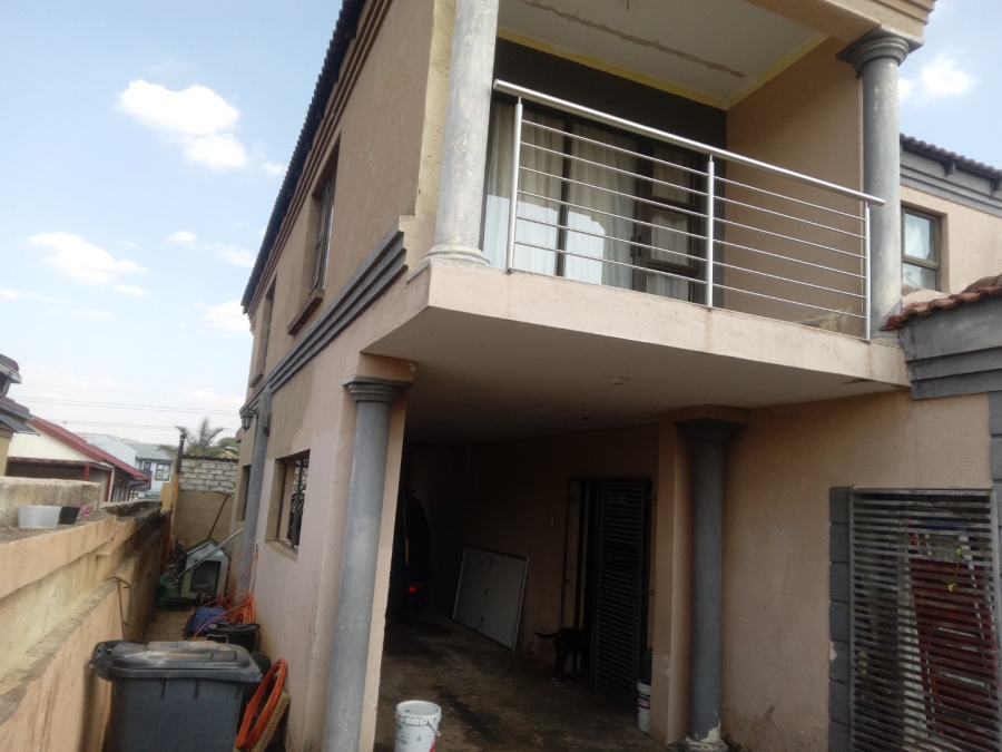 5 Bedroom Property for Sale in Danville Gauteng