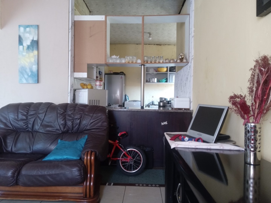 5 Bedroom Property for Sale in Danville Gauteng