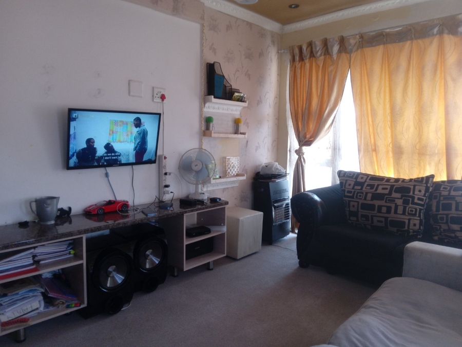 5 Bedroom Property for Sale in Danville Gauteng
