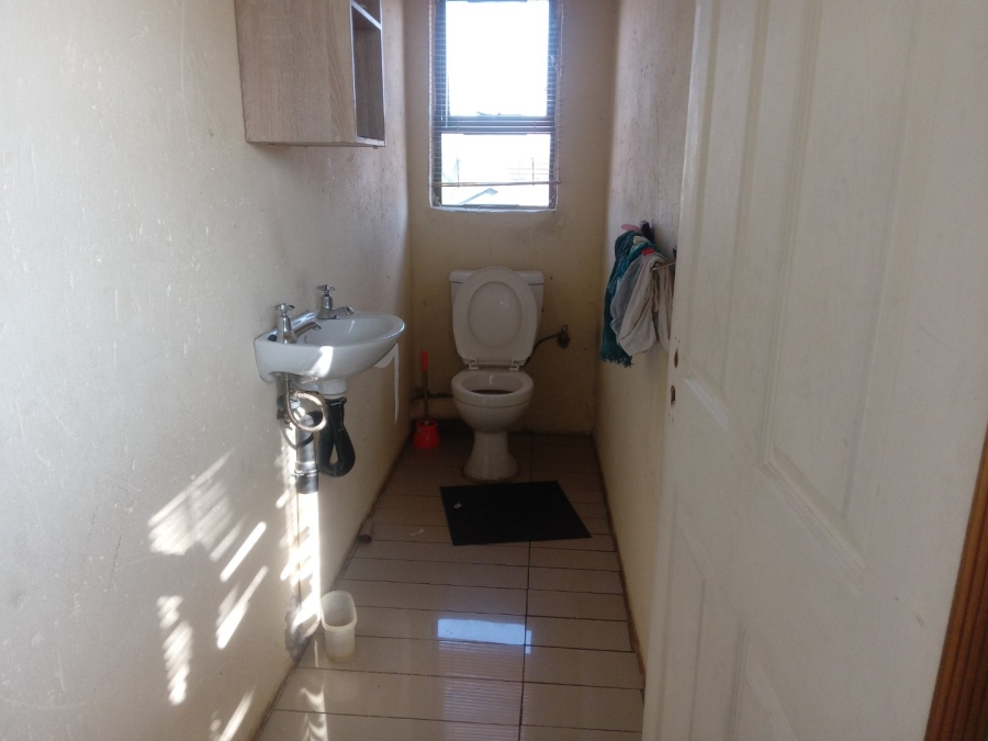 5 Bedroom Property for Sale in Danville Gauteng