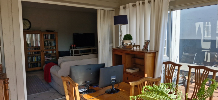 3 Bedroom Property for Sale in Amorosa Gauteng