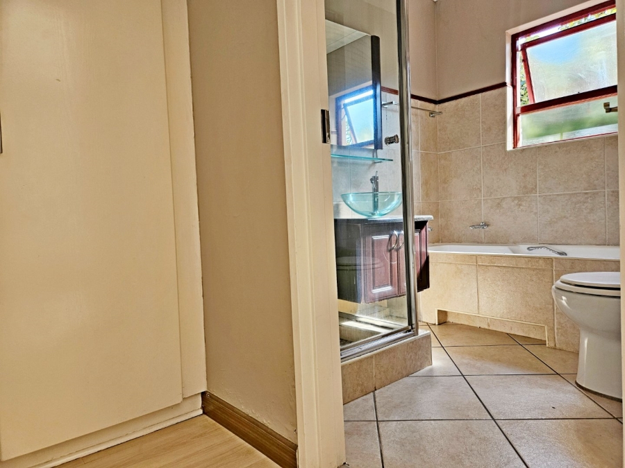 3 Bedroom Property for Sale in Bryanston Gauteng