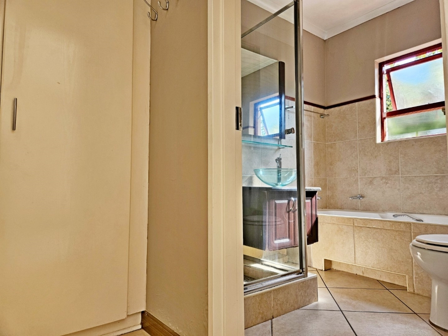 3 Bedroom Property for Sale in Bryanston Gauteng