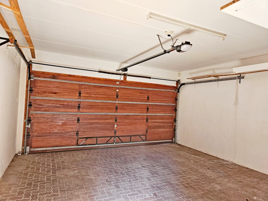 3 Bedroom Property for Sale in Bryanston Gauteng