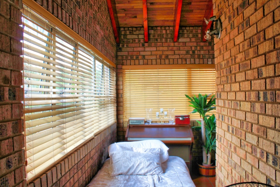 4 Bedroom Property for Sale in Moreleta Park Gauteng