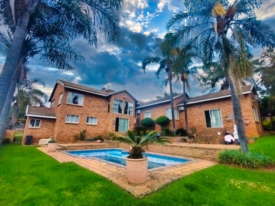 4 Bedroom Property for Sale in Moreleta Park Gauteng