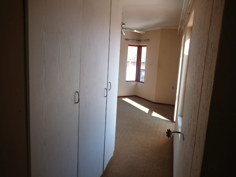 3 Bedroom Property for Sale in North Riding Gauteng