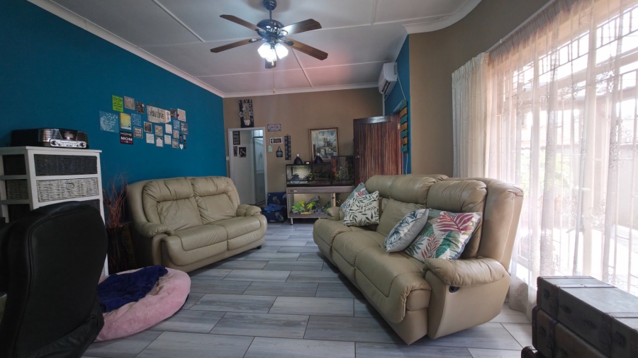 3 Bedroom Property for Sale in New Redruth Gauteng