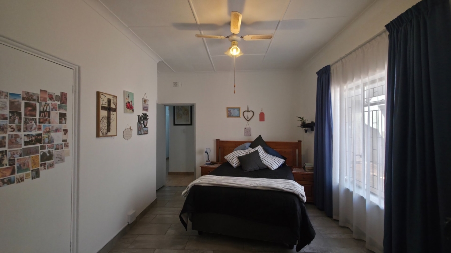 3 Bedroom Property for Sale in New Redruth Gauteng