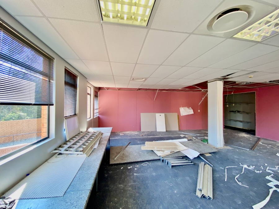 To Let Commercial Property for Rent in Faerie Glen Gauteng
