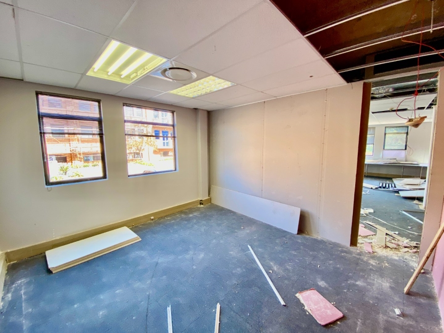 To Let Commercial Property for Rent in Faerie Glen Gauteng
