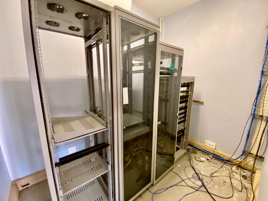 To Let Commercial Property for Rent in Faerie Glen Gauteng