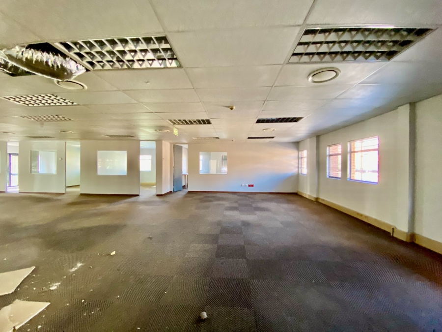 To Let Commercial Property for Rent in Faerie Glen Gauteng