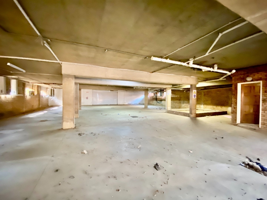 To Let Commercial Property for Rent in Faerie Glen Gauteng