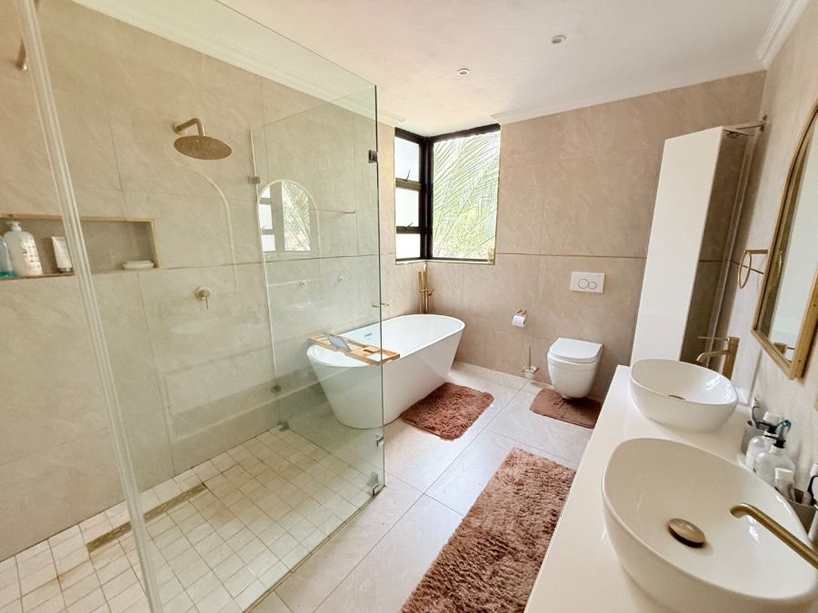 5 Bedroom Property for Sale in Centurion Golf Estate Gauteng