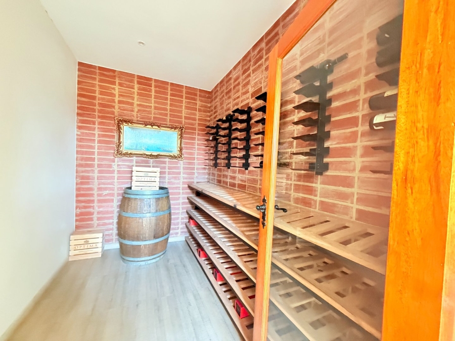 5 Bedroom Property for Sale in Centurion Golf Estate Gauteng
