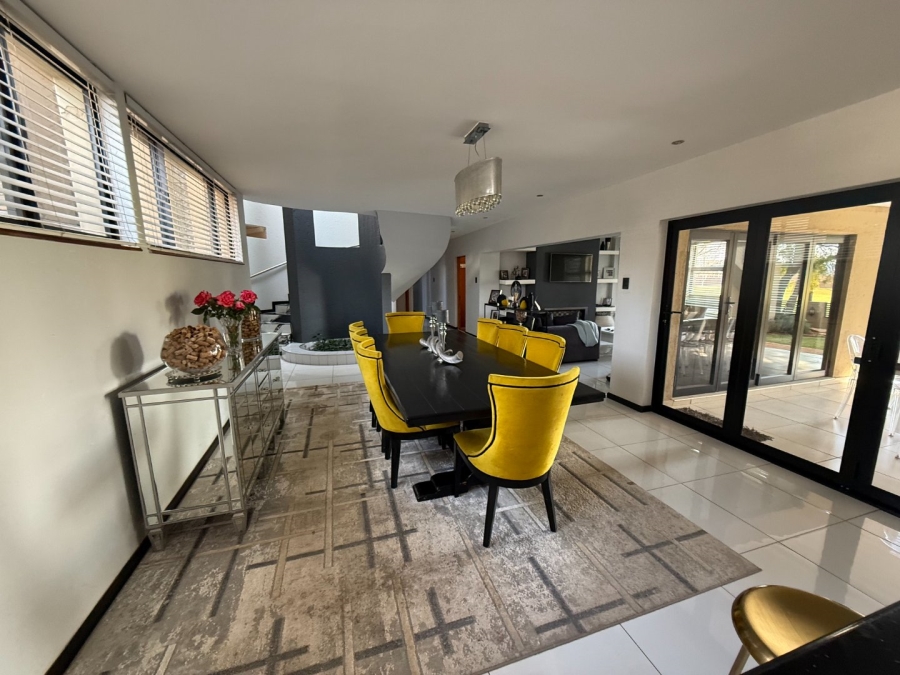 5 Bedroom Property for Sale in Centurion Golf Estate Gauteng