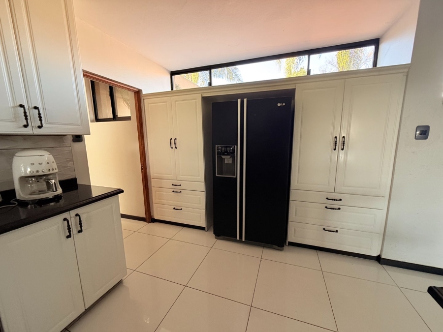 5 Bedroom Property for Sale in Centurion Golf Estate Gauteng