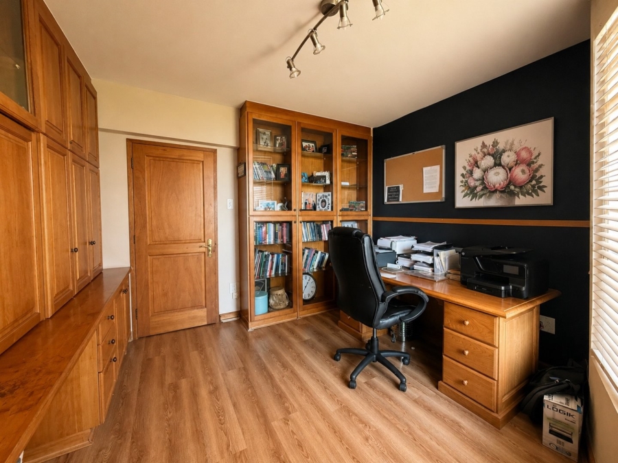 5 Bedroom Property for Sale in Centurion Golf Estate Gauteng