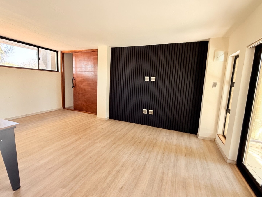 5 Bedroom Property for Sale in Centurion Golf Estate Gauteng