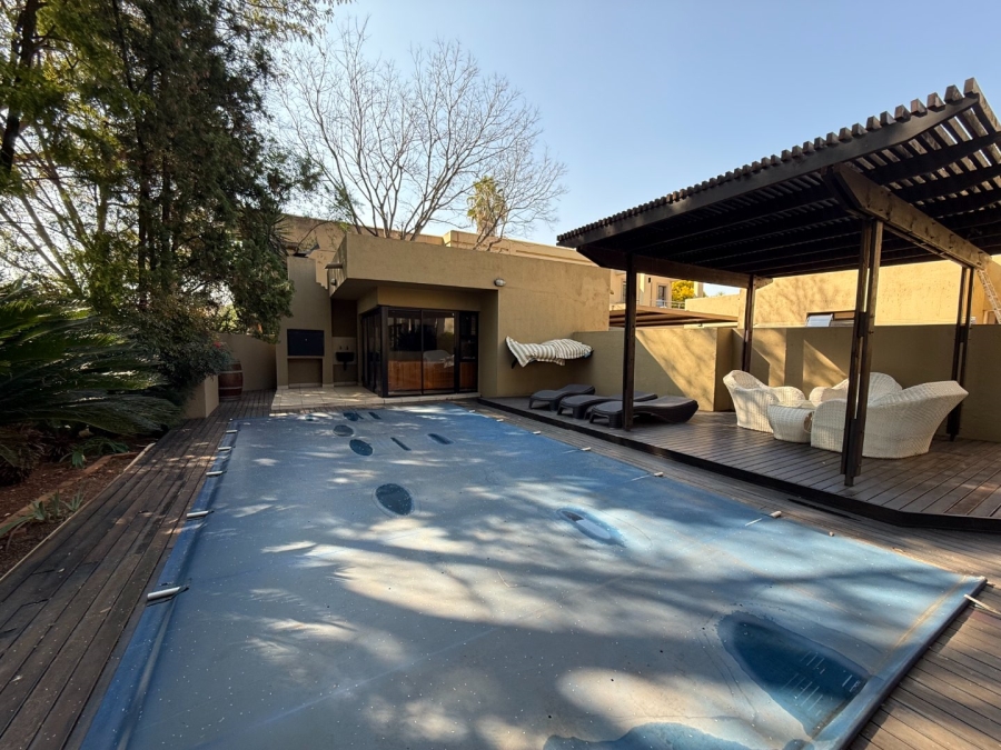 5 Bedroom Property for Sale in Centurion Golf Estate Gauteng