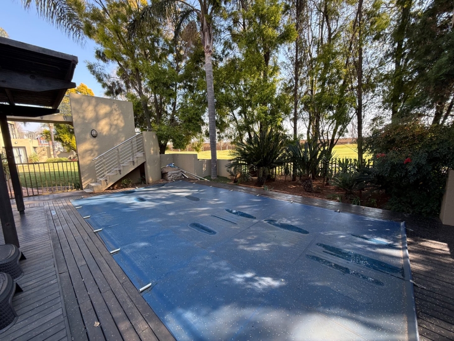 5 Bedroom Property for Sale in Centurion Golf Estate Gauteng
