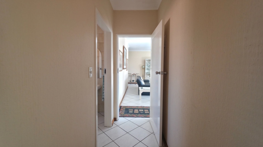 3 Bedroom Property for Sale in New Redruth Gauteng