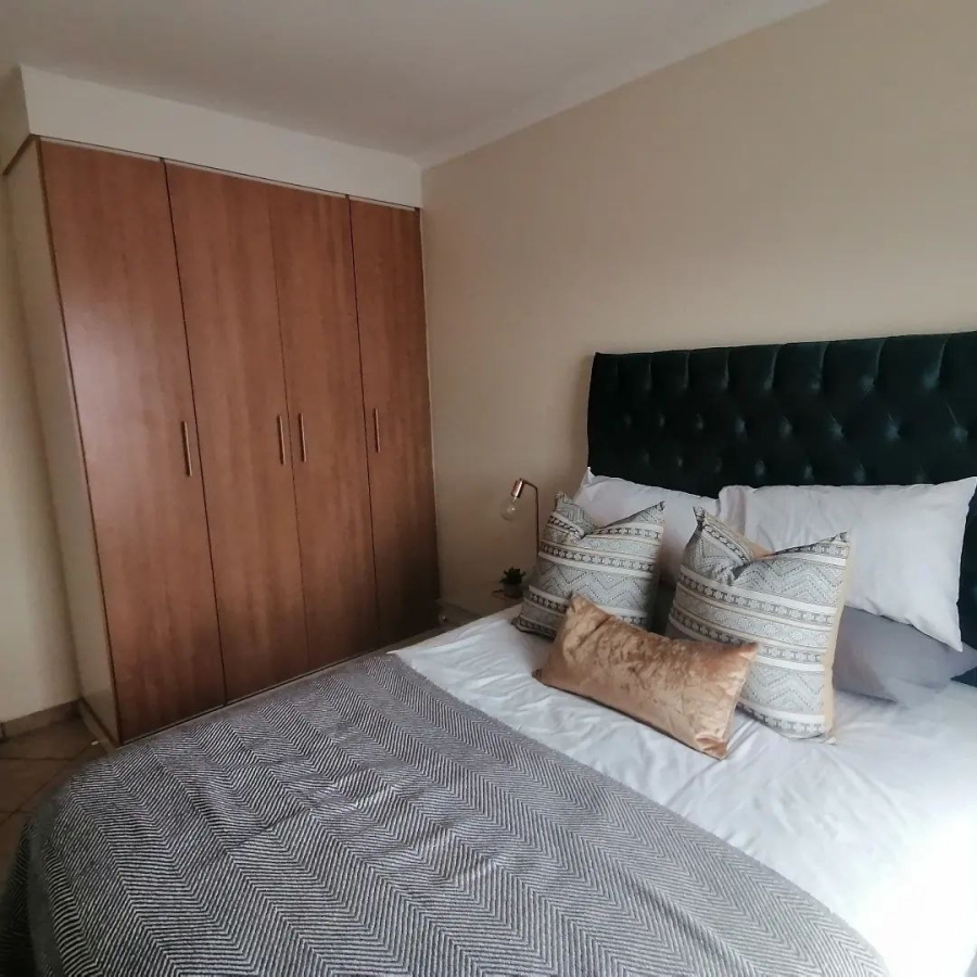 2 Bedroom Property for Sale in Rua Vista Gauteng