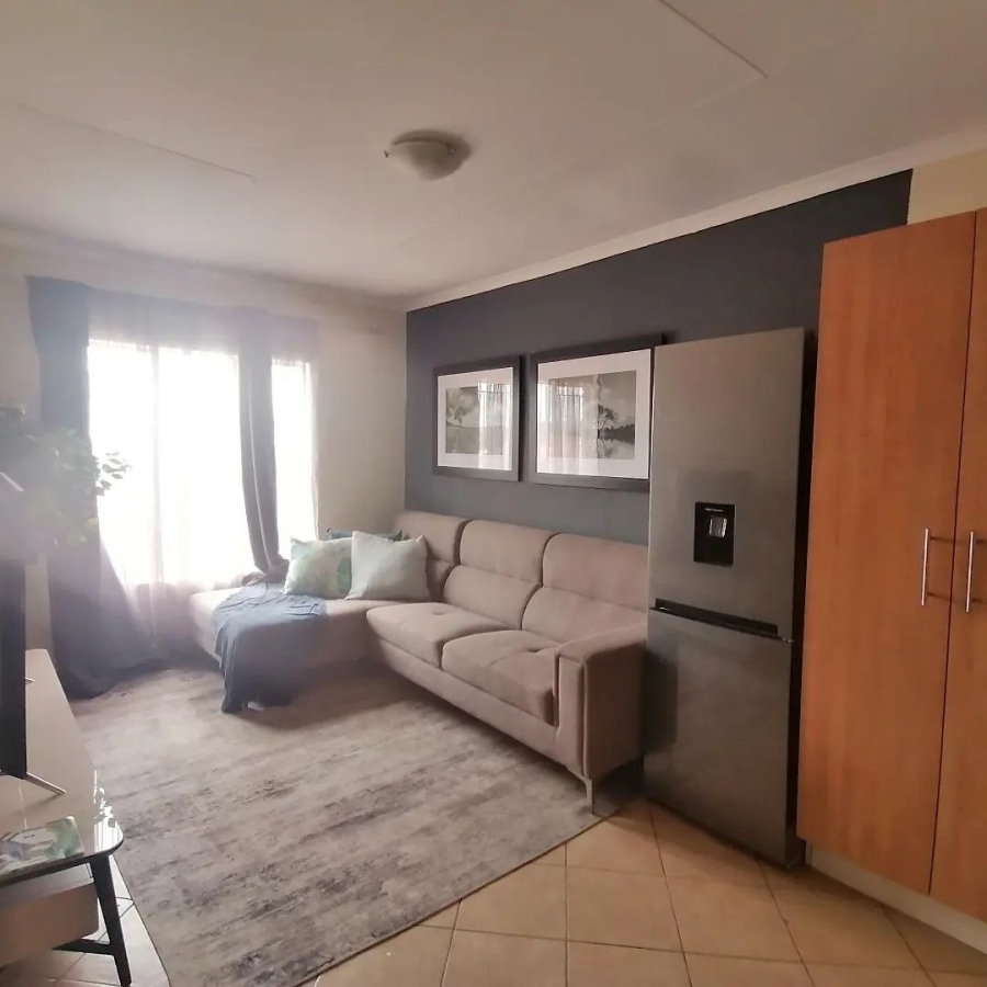 2 Bedroom Property for Sale in Rua Vista Gauteng
