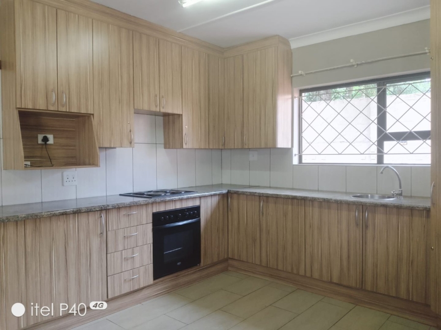 3 Bedroom Property for Sale in Sonneveld Gauteng
