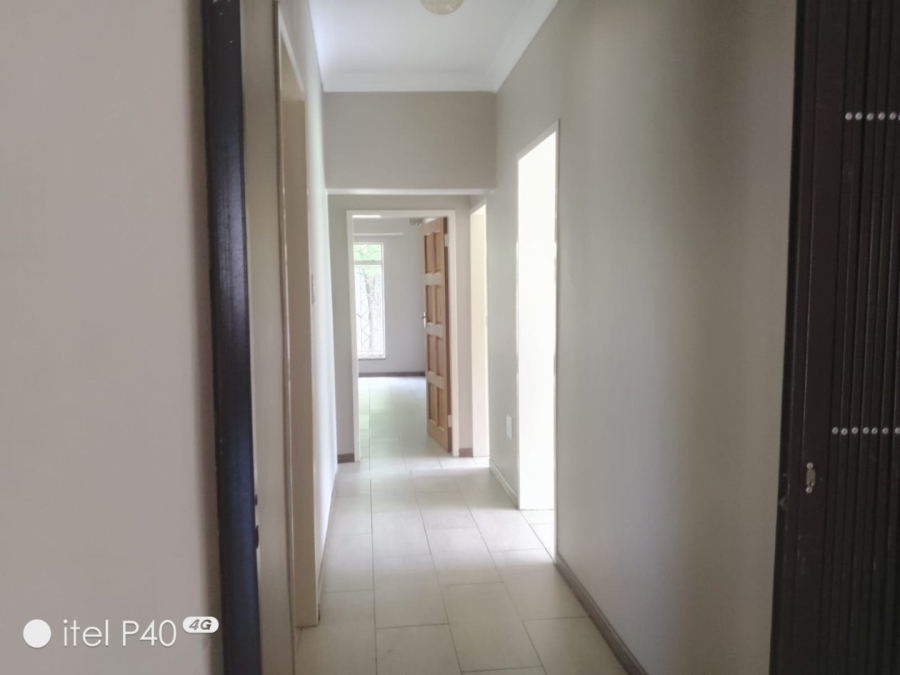 3 Bedroom Property for Sale in Sonneveld Gauteng