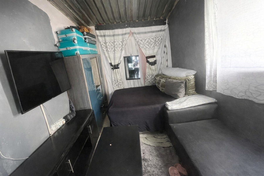 1 Bedroom Property for Sale in Mamelodi East Gauteng