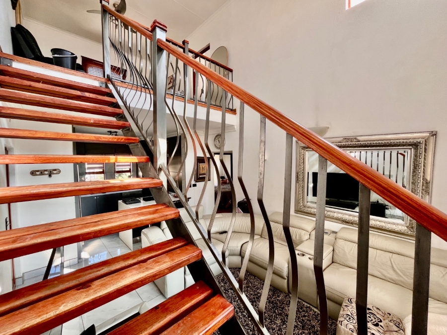 To Let 3 Bedroom Property for Rent in Erand Gardens Gauteng