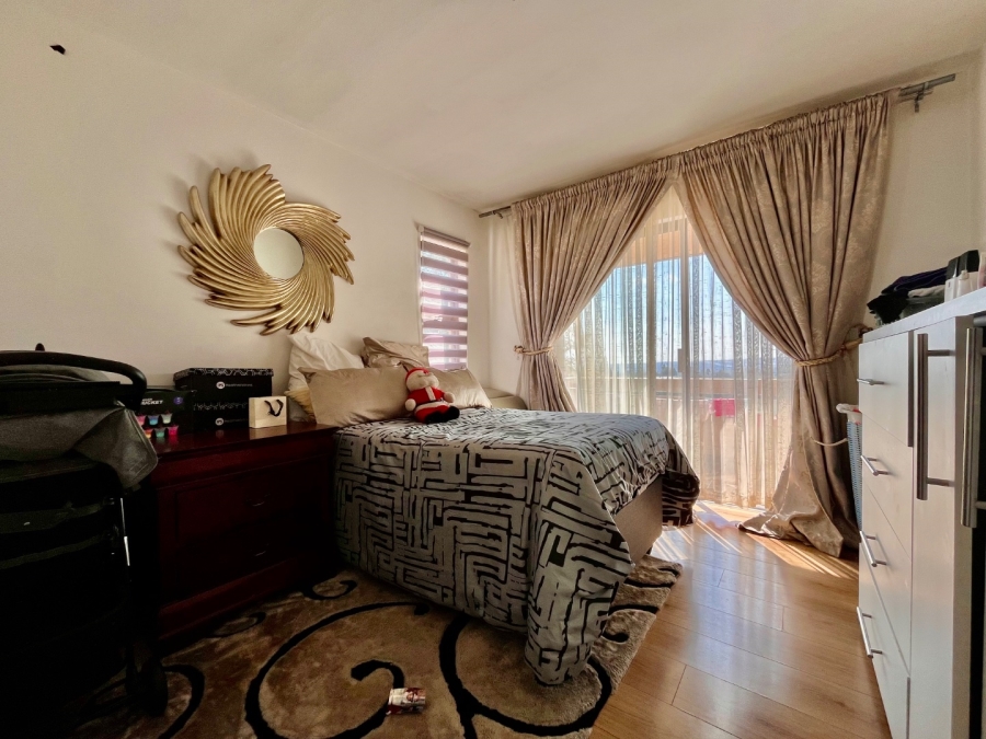 To Let 3 Bedroom Property for Rent in Erand Gardens Gauteng